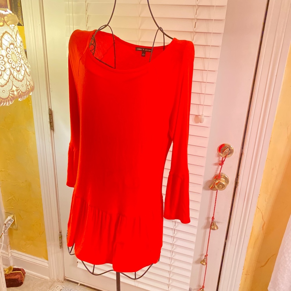 Cable and Gauge Shabby Chic Bright lightweight tops